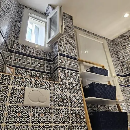 Apartment 5 Personnes People Max Paris