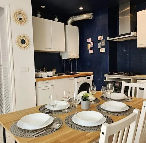 5 Personnes People Max Daire Paris